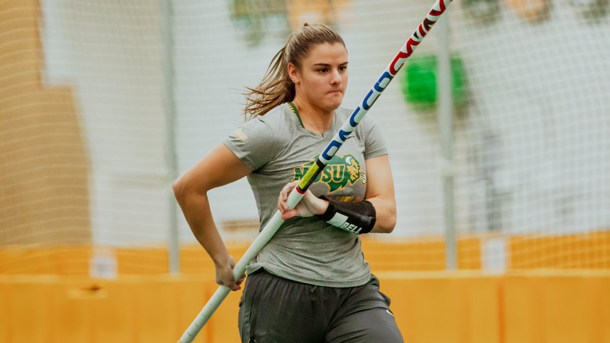 Freshman Julia Gherardi cleared a season-best 12-8 (3.86m) in the pole vault for 2nd place at the UND Tune-Up.

She's now 8th-best in NDSU indoor history.