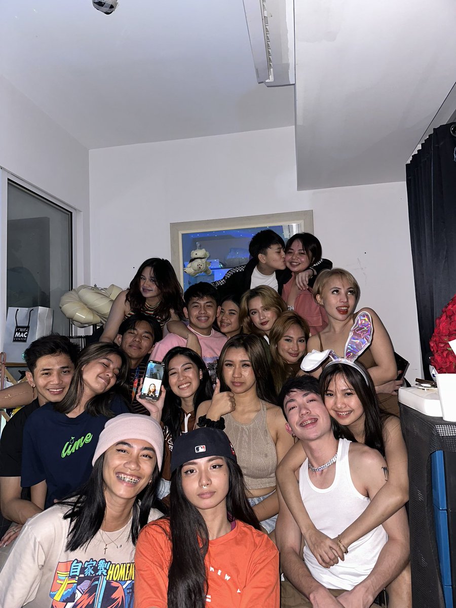 bascozyra18's tweet photo. sana ok kalang @noblezaceline  

#PAGSUBOKNICELINE https://t.co/9XV7O8dphS