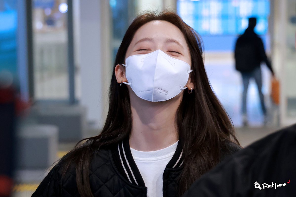 find_yoona's tweet photo. 🔍2023.02.17 인천공항 입국 🥰 3/5  #yoona #윤아 #LIMYOONA #임윤아 #findyoona https://t.co/6SPQIWXeK3