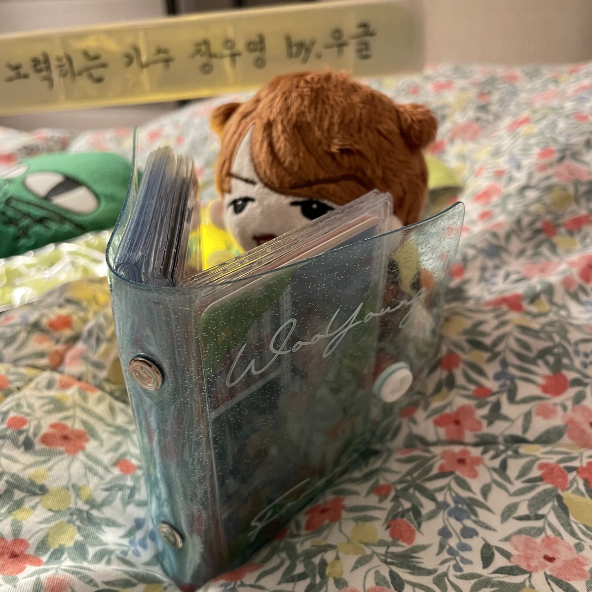lo_wy_ve's tweet photo. 장우영을 보고 있는 앙쥑이를 찍는 장빠🐤
@Byoss_Angjwigi 
#앙쥑자랑_해야해 #앙쥑이랑_사진쥑장 https://t.co/GjDXQOFYkJ