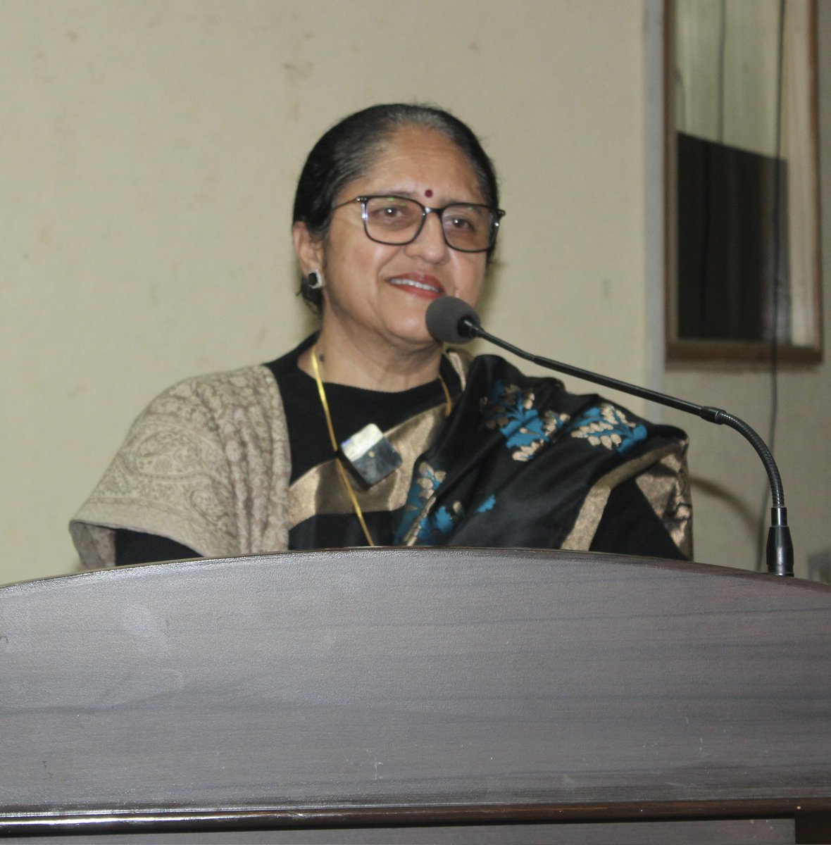 MCMDAVCW's tweet image. 7-day workshop on #ResearchMethodology organised by #commerce Dept &amp;amp; #IQAC @MCMDAVCW,sponsored by CDC, #PanjabUniversity culminated with a valedictory session. @SatyaPalJain was the Chief Guest.  
@EduMinOfIndia @dpradhanbjp @ugc_india @NAAC_India