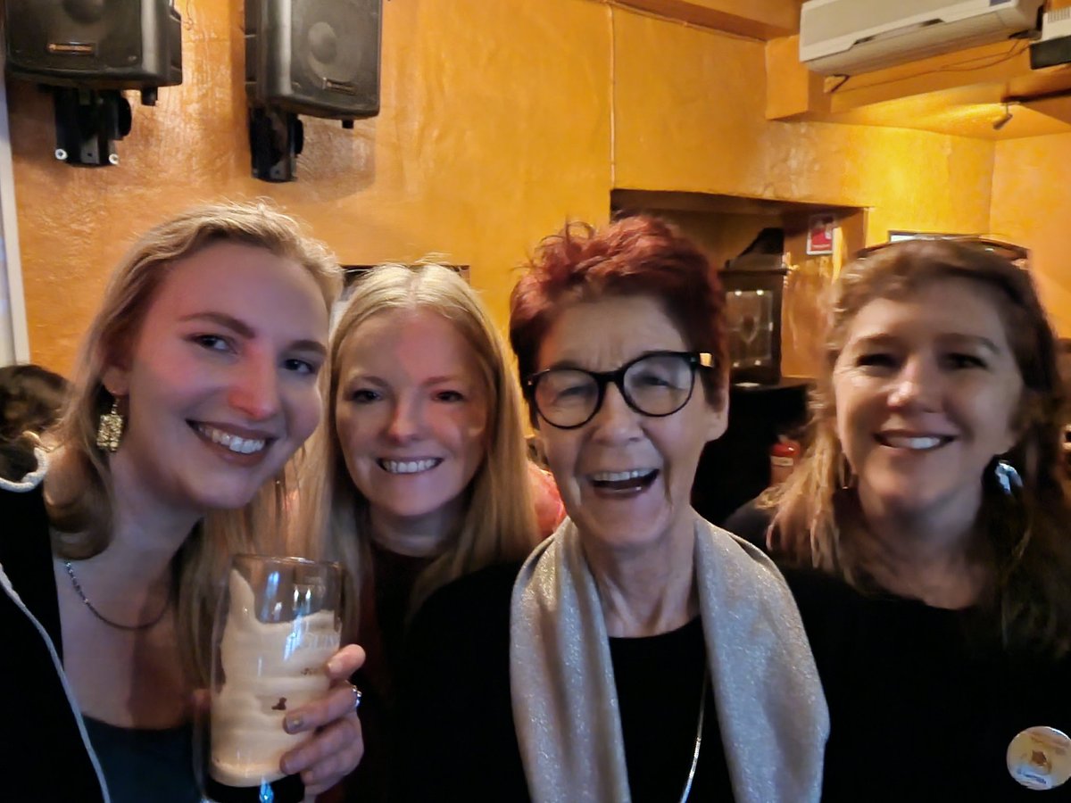 Steph Hanlon tweet media