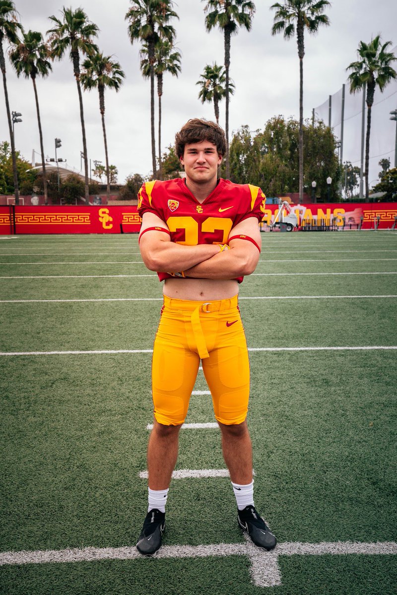Blessed to say I’ve received an offer (PWO) from <a href="/uscfb/">USC Football ✌️</a>.