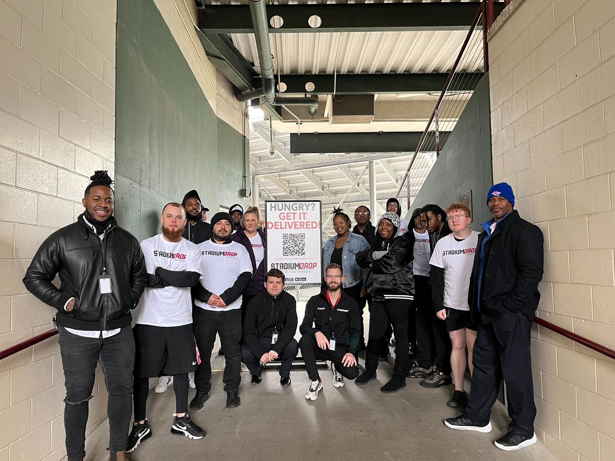 Stadium_Drop's tweet photo. We are excited to launch our in-seat delivery service at @choctawstadium today!
Our team is ready to serve the @xflrenegades fans!
#xfl
#xflrenegades
#inseatdelivery
#stadiumdrop
#wedeliver
#weserve
#stayinthemonent https://t.co/5ESplUJ5pW