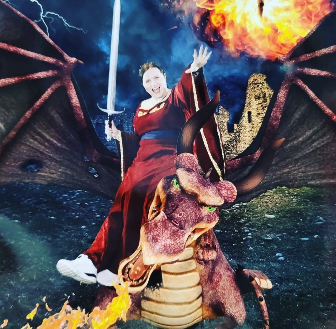 ThemeQueenUK's tweet photo. #Royalarmouries #leedssupercon #themequeenuk #unleashedevents Fun in Leeds xx https://t.co/Tmu1XVZ6WQ