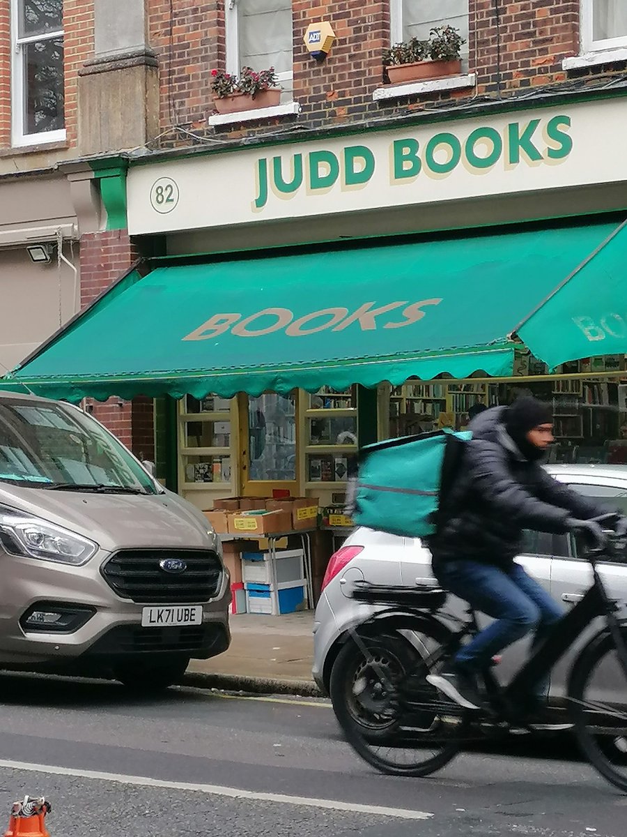 BookshopCrawl tweet media