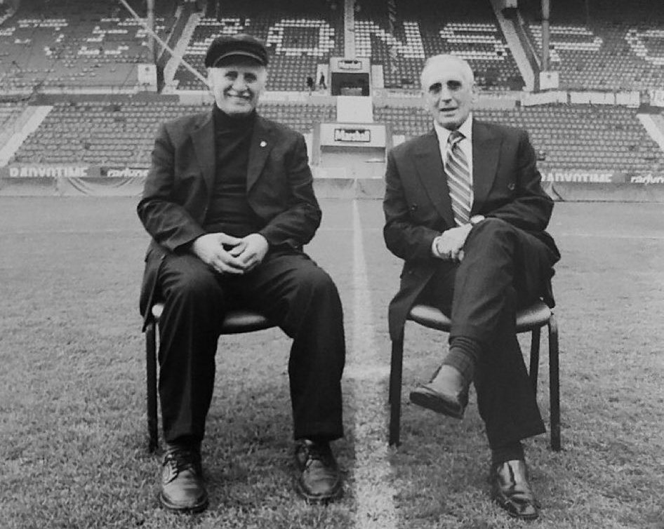 Ahmet Suat, Ozkan Sumer gibi Laz Marksist değildi ama Zapata kadar beyuk devrimci idi. İkunuzi da hiç unutmiyacık.