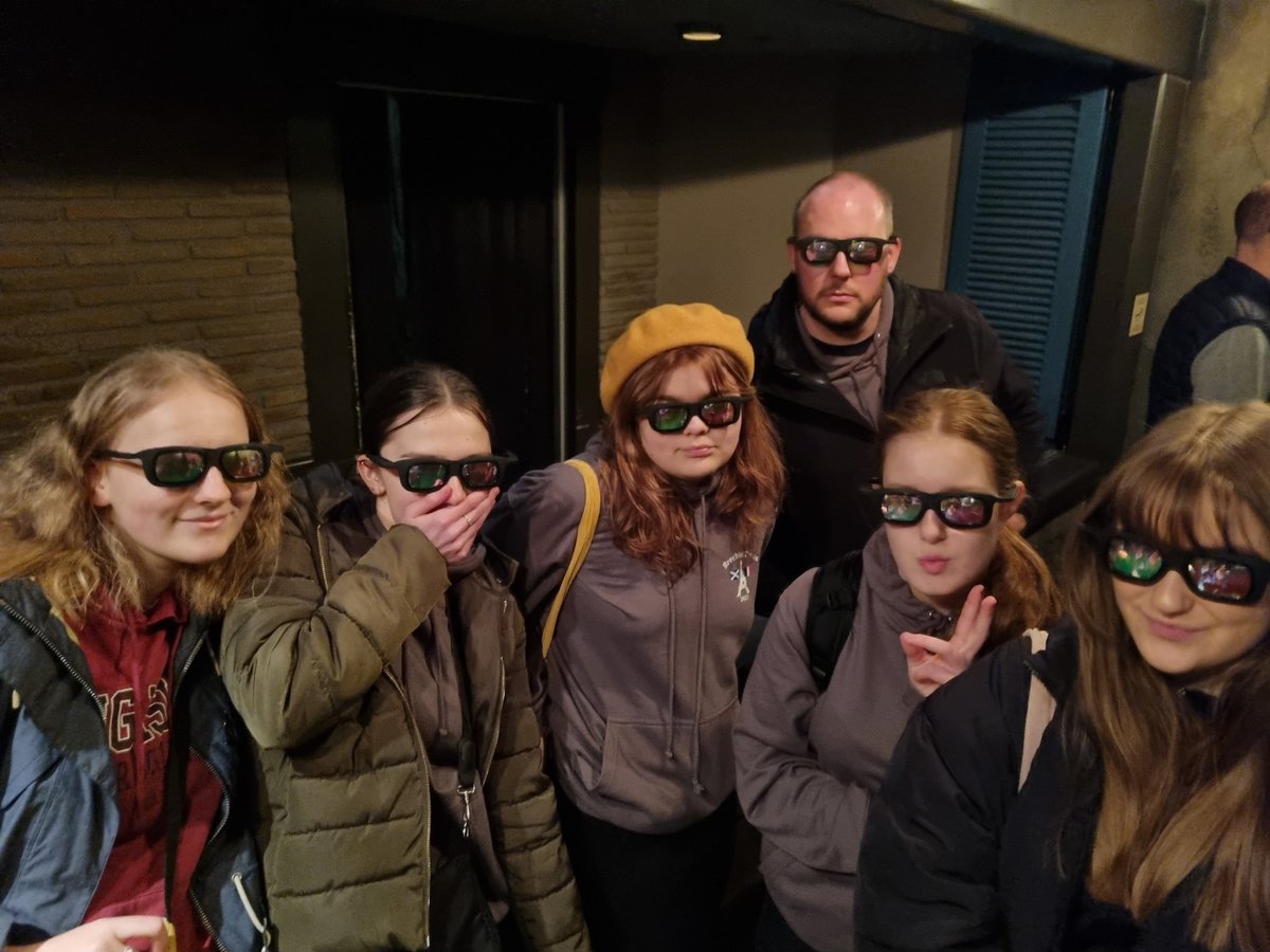 BrechinLanguage's tweet photo. Disneyland done. No deaths, no accidents no losses. All present and accounted for. #BrechinParis23 
@BrechinLanguage @BrechinEnglish @BrechinHigh1 @DisneylandParis https://t.co/kkprYqLjec