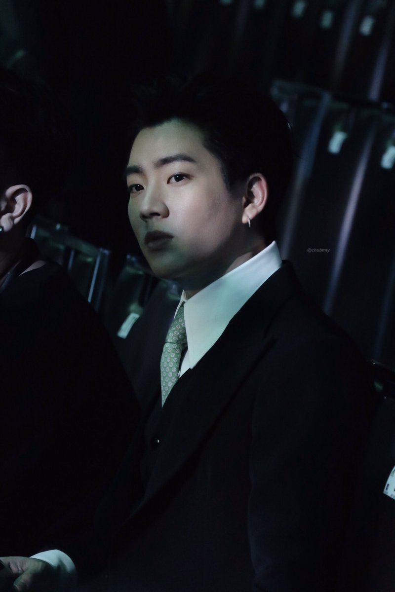 Rak_OG's tweet photo. 20년 라인티비어워즈는 정말
#ออฟจุมพล
#LINETVAWARDS2020
#LINENEXPLOSION2020 https://t.co/7Ce3iQRsrm