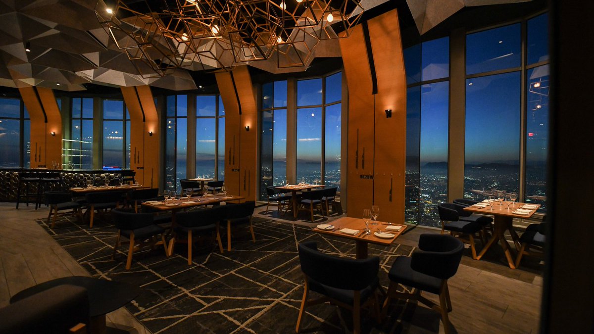 71Above's tweet photo. For the ultimate dining experience, come dine with us at #71Above. With breathtaking views and delicious cuisine, it's a must-visit in #DowntownLA. #Foodie #LADining #LAEats https://t.co/HbpJQ771k8