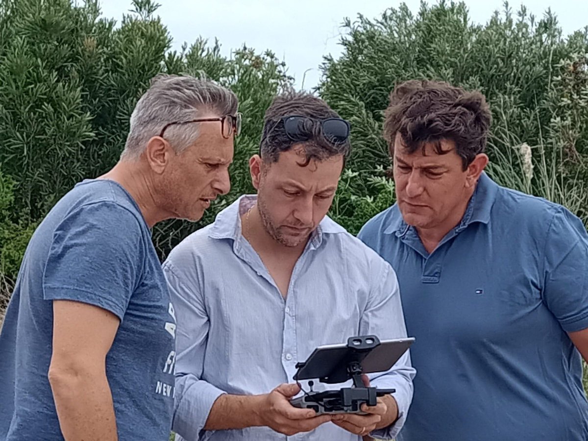 En TDH estamos colaborando con el <a href="/MAmbienteuy/">Ministerio de Ambiente</a> ,<a href="/MGAPUruguay/">MGAP</a> y <a href="/sanjosegobierno/">Intendencia de San José</a> como nodo de monitoreo de las aves del área protegida. Estamos muy contentos de contribuir con este aporte.