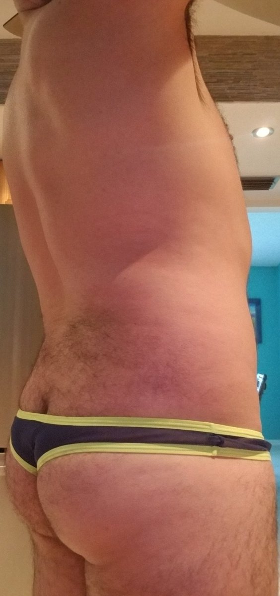 Taste051's tweet photo. Great day to thong! https://t.co/tg4ReQqGTD
