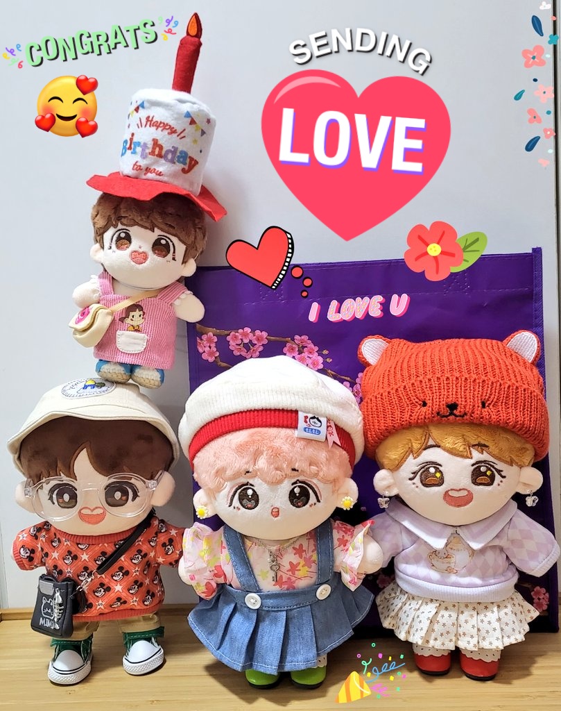 psloveblue's tweet photo. 18.2.2023 Thank you ARMY chinggus for Hobi's birthday celebration together! Cheers~❣️🌞🥳 (and: Happy Hobiuary , Happy Galentine's Day to us yea! 💝👭🫰🤗 @strawberrymxnt @Beatrixlok @Yeah8sMeLR @Meilum2002 Joanne & Jerlyn)
#btsdollcomm https://t.co/p3K4ouEHU5