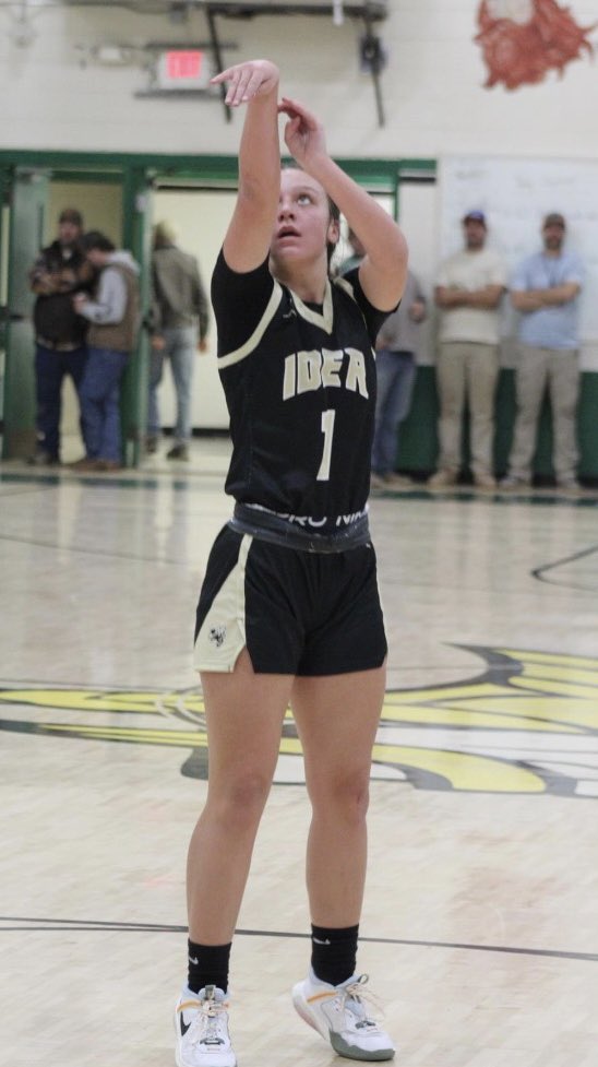 AL Southern Starz (@alsostarz) on Twitter photo STARZ 15U NIKE EYBL 2026 G MAKINLEY TRAYLOR scored 31 Pts & had 6 Steals to lead #7-ranked 2A-Ider to a 63-49 WIN vs 2A-Pleasant Valley in a NE Regional Semifinal! Ider will face #3-ranked 2A-Lanett in NE Region 2A Final on Tues @ 4pm! Congrats to <a href="/makinley0101/">Makinley Traylor</a>! 👏 Go STARZ! ⭐️ STARZ 15U NIKE EYBL 2026 G MAKINLEY TRAYLOR scored 31 Pts & had 6 Steals to lead #7-ranked 2A-Ider to a 63-49 WIN vs 2A-Pleasant Valley in a NE Regional Semifinal! Ider will face #3-ranked 2A-Lanett in NE Region 2A Final on Tues @ 4pm! Congrats to <a href="/makinley0101/">Makinley Traylor</a>! 👏 Go STARZ! ⭐️