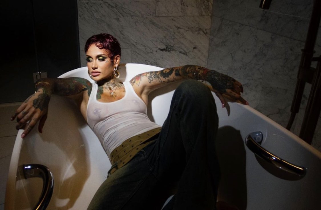 Plaisir des Yeux (@plaisirdesyeux) on Twitter photo 