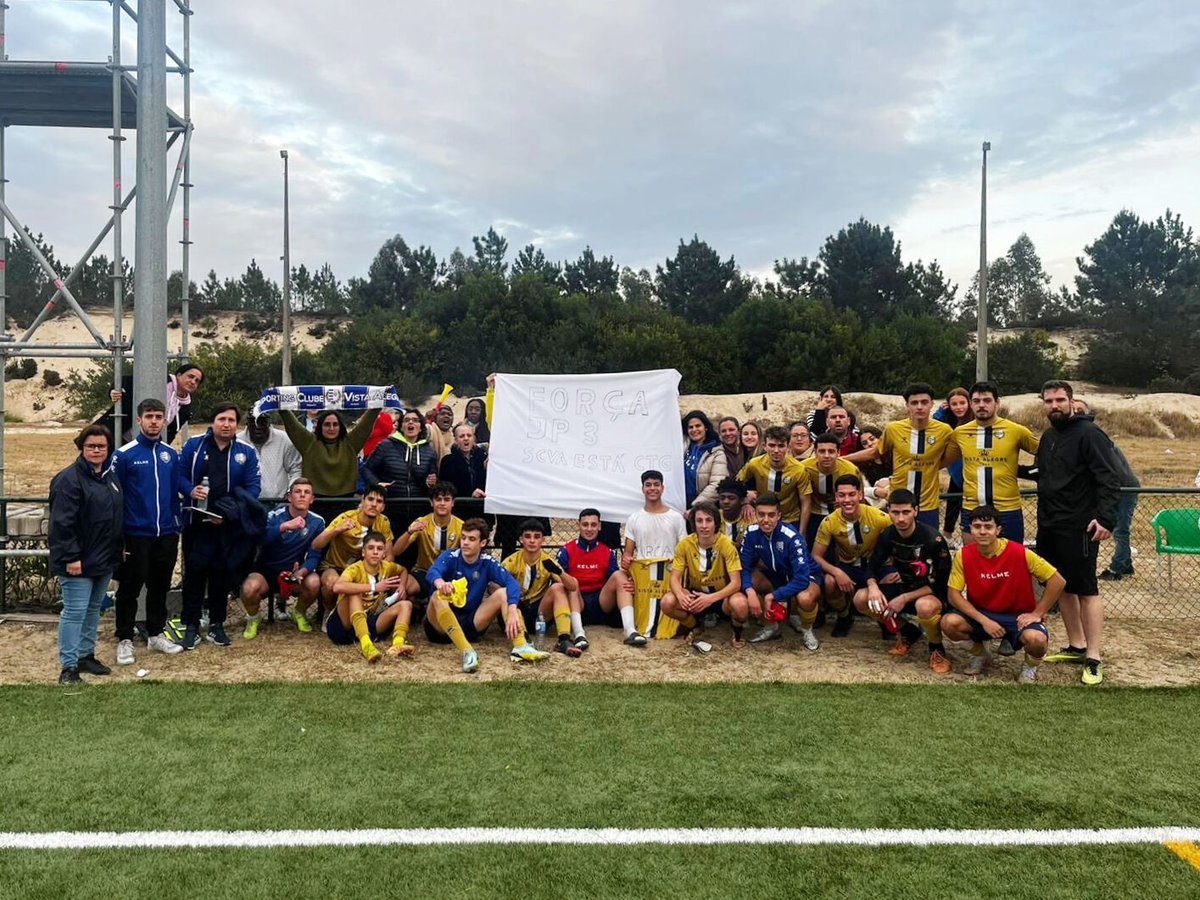 SCVistaAlegre's tweet photo. 🇮🇨 𝙅𝙪𝙣𝙞𝙤𝙧𝙚𝙨

AD Ovarense  1-3  SC Vista Alegre

⚪️🔵
#CrescemosJuntos
#JuntosSomosTalé https://t.co/epv4lS8DGc