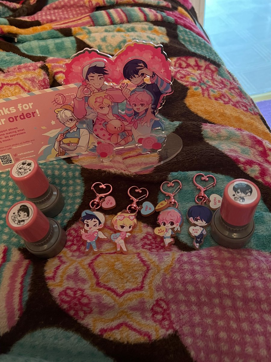 So excited my Valentines boyfriend merch came in!!!❤️😆 I was to slow and wasn’t able to get the Nerd stamp but so glad I was able to get my hands on everything else!!! #BoyfriendsMerch