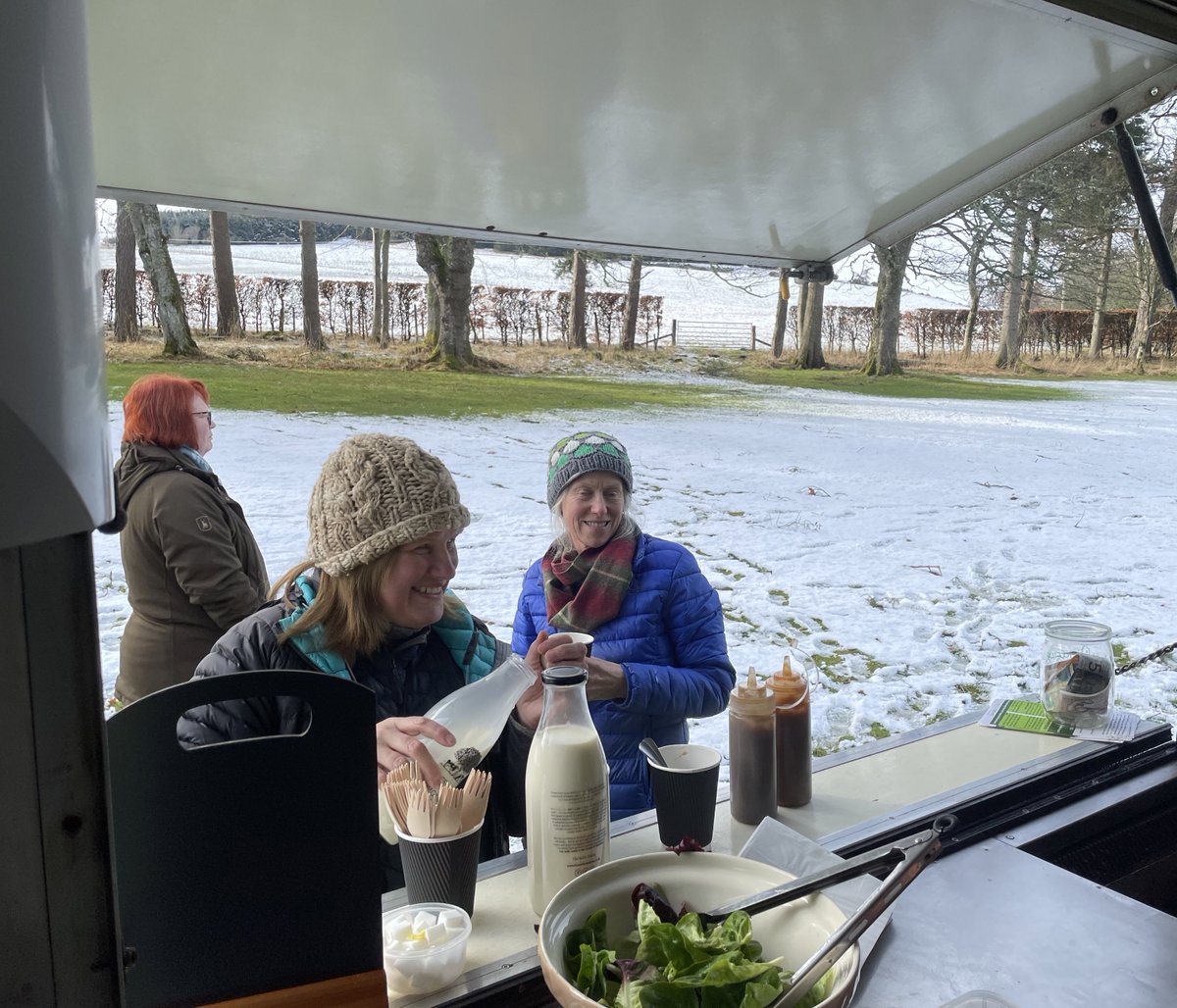 Howemill tweet media