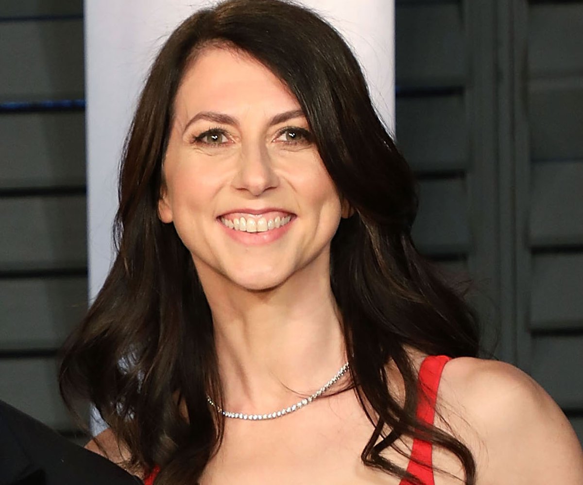 Forbes's tweet photo. Novelist MacKenzie Scott owes her massive wealth to a 4% stake in Amazon. From being married to one of the richest men in the world to a former science teacher, Scott's now one of the most eligible billionaires in America. https://t.co/kcMcJuTIom https://t.co/XEWCoJhsDk