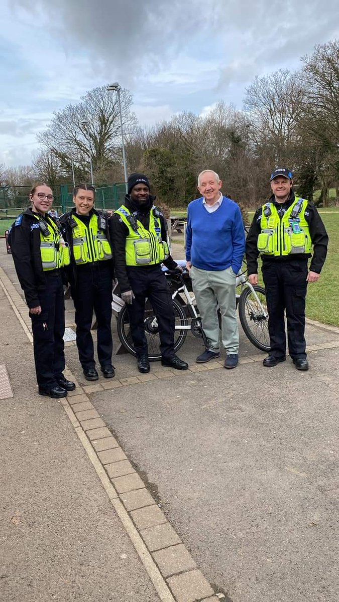 Andrew Gravells (@andrewgravells) on Twitter photo Thanks a lot to popular Police and Community Support Officer Andrew Bennett, who with his Team, were doing bike coding this afternoon at the Abbeydale Sports& Community Centre in #Gloucester and also talking to the local people who turned up @GlosCityPolice <a href="/ChrisNelsonPCC/">Chris Nelson | Gloucestershire's PCC</a> Thanks a lot to popular Police and Community Support Officer Andrew Bennett, who with his Team, were doing bike coding this afternoon at the Abbeydale Sports& Community Centre in #Gloucester and also talking to the local people who turned up @GlosCityPolice <a href="/ChrisNelsonPCC/">Chris Nelson | Gloucestershire's PCC</a>