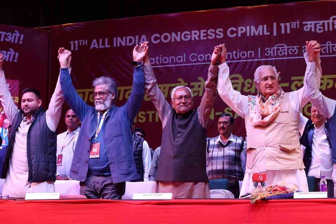 Dipankar_cpiml's tweet photo. Let the spirit of the Bihar model of powerful people's movements and broad anti-BJP alliance spread across the country. Thank you @NitishKumar, @yadavtejashwi, Salman Khurshid and @thirumaofficial for taking time out to address today's #SaveDemocracySaveIndia Convention in Patna. https://t.co/bG2t0Be5BC