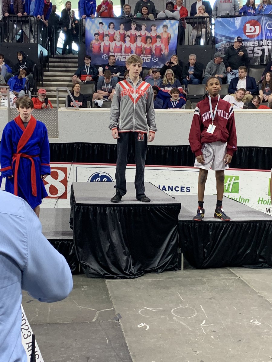 Clark Box is your 106lb 7A State Champion!