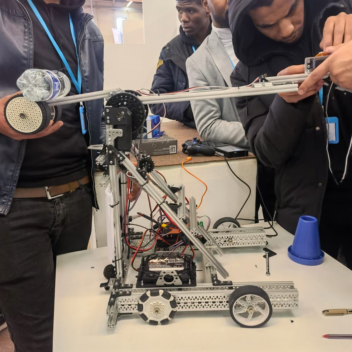 FTCLibya's tweet photo. Photos from Day 2 (official day) in #Sahba local robotics qualifiers 🤖❤, good luck to all teams and we wish you an exceptional, fun, and full of learning and exploration experience.
#robotics #stem #education #science #Lybotics #Libya #youth #sdgs https://t.co/T4OLZsEi9a