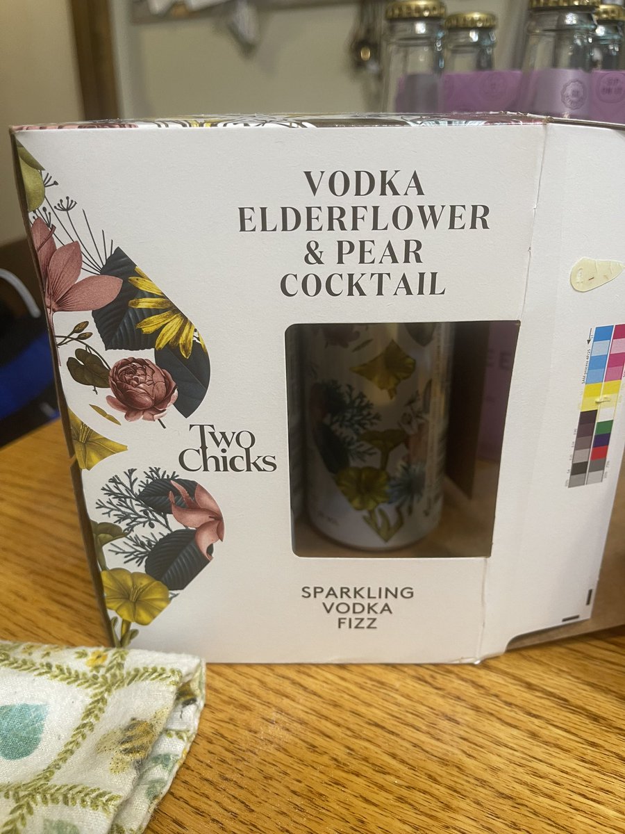 ErinLHaas77's tweet photo. @surliestgirl two new finds. Highly recommend! Thanks for being my cocktail/mocktail inspo https://t.co/1U2c6iM01T