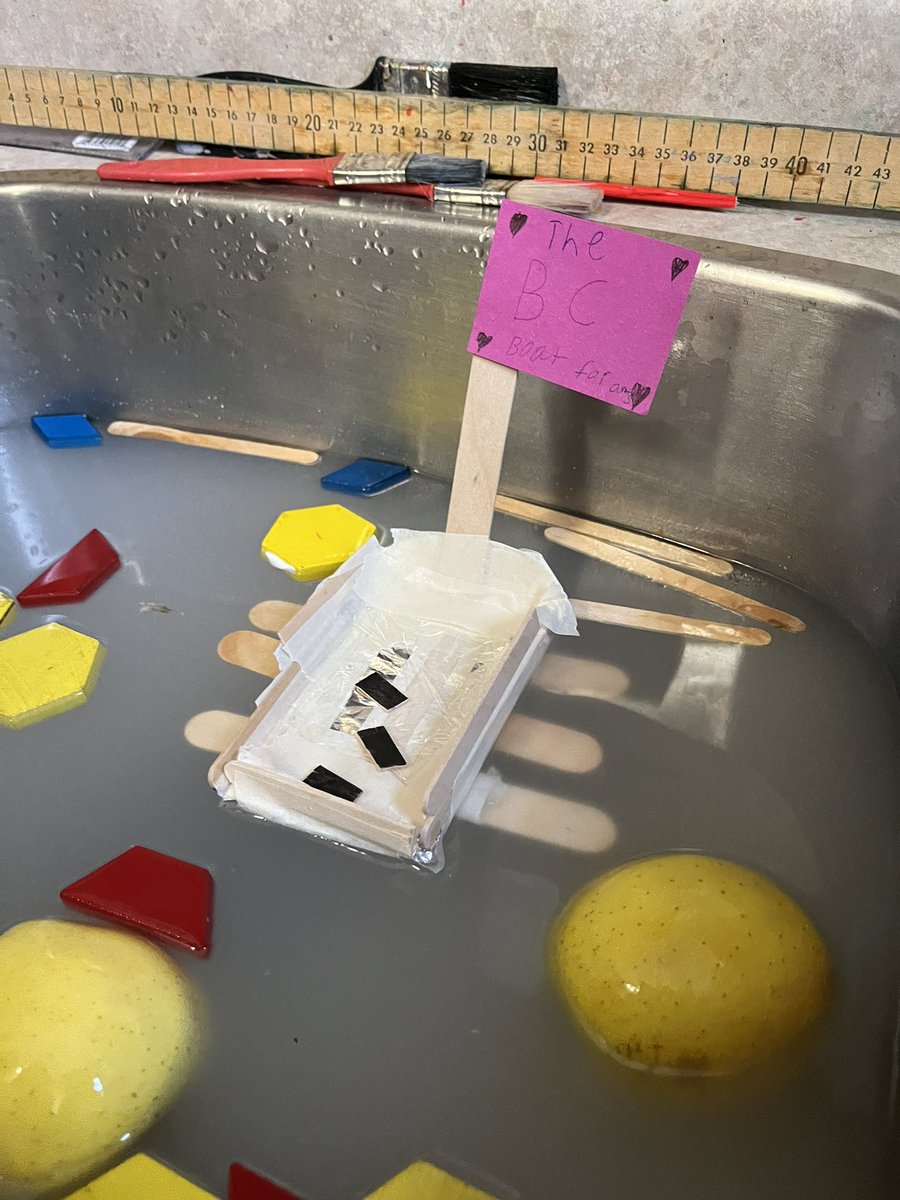 missmurrayedu's tweet photo. Friday’s snow day had us dreaming of warmer weather @HicksonPS so this  #STEM challenge seemed like the perfect solution ☀️⛵️ https://t.co/5qTHTX2bjn