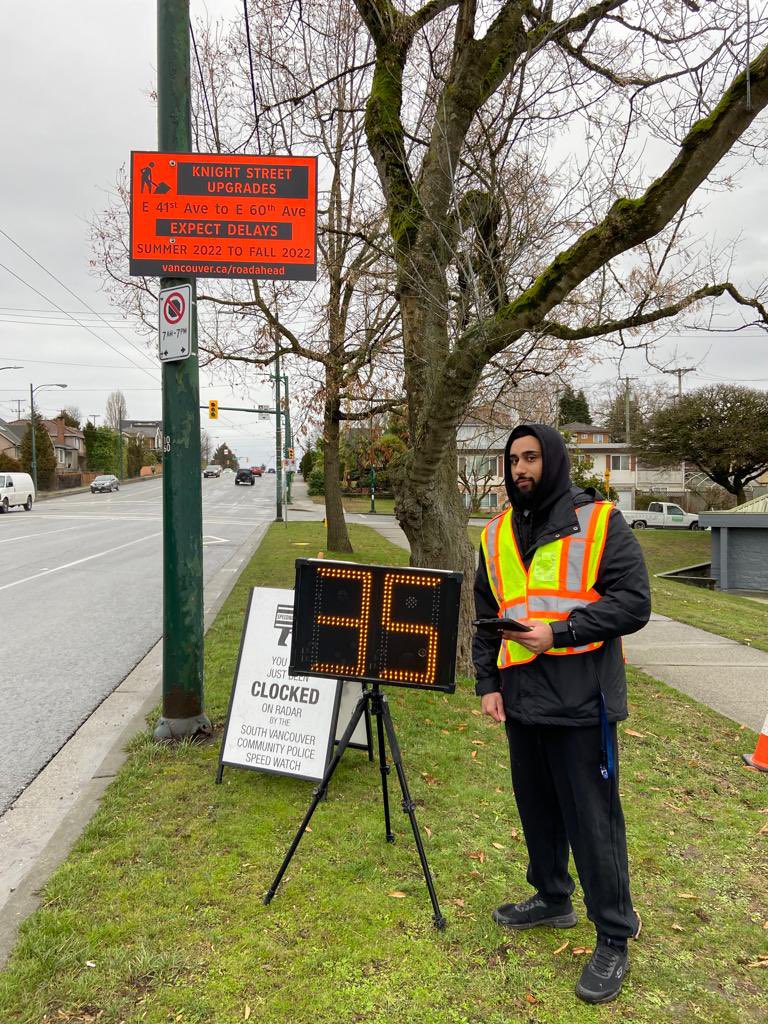 acarvalho84's tweet photo. @svcpc mbrs are at E 41st Ave &amp; Ross St of @CityofVancouver conducting a #speedwatch shift. Data collected will be shared with @icbc and @VPDTrafficUnit for future traffic interventions. Big shout out for our volunteers in helping our streets being a safer place. @RoadSafetyHarv https://t.co/XF3fg9CiY5