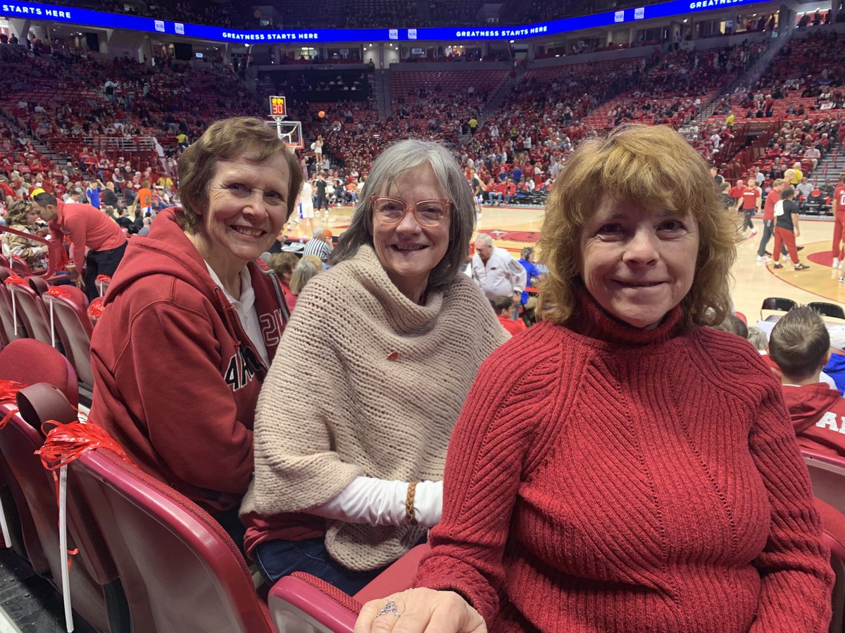 Pignut8733's tweet photo. Go Hogs! https://t.co/nhnYrQugaY
