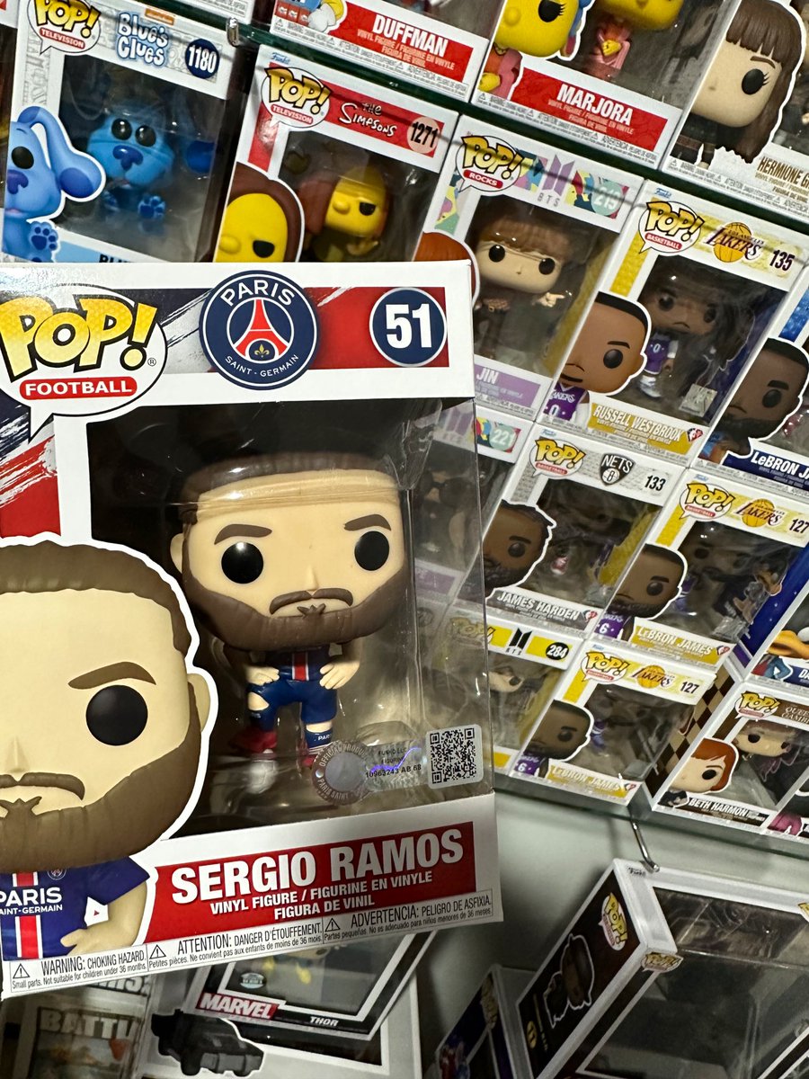 tdmascrc's tweet photo. Sigue a @tdmas_cr, dale RT y participa por un Funko del gran @SergioRamos https://t.co/T3JtYJHtab
