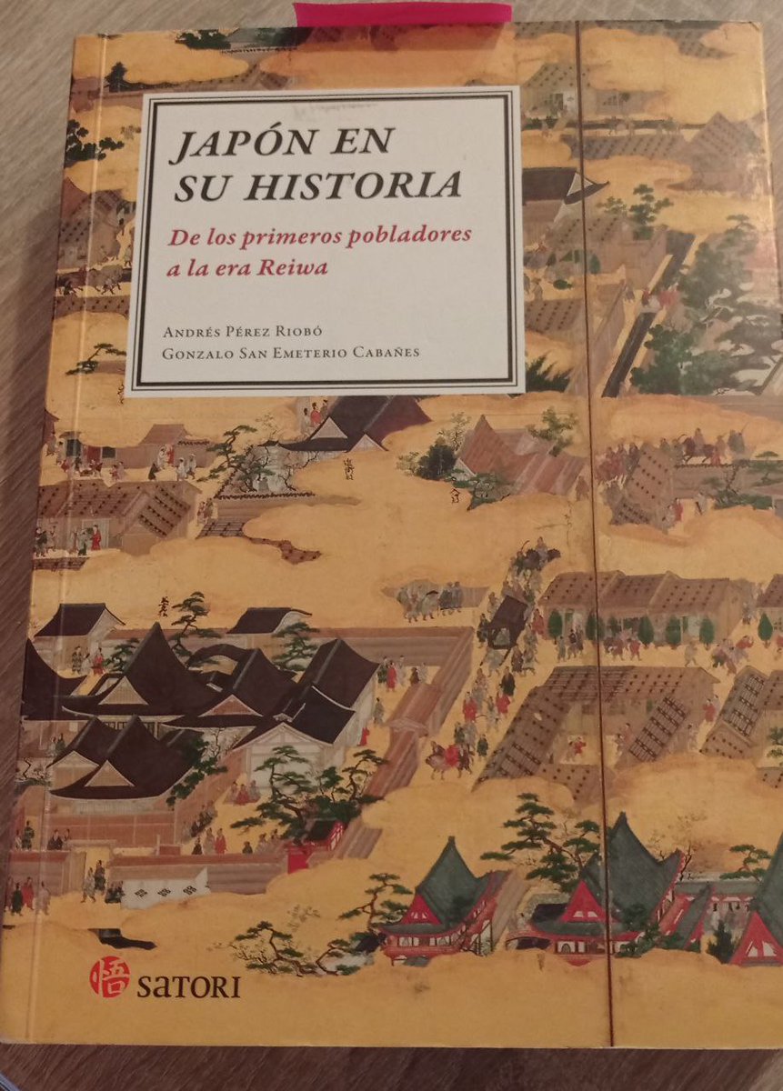 ainunooni's tweet photo. 🧵Mini-Reseña🧵
Hoy he cogido en la biblioteca el libro "JAPÓN EN SU HISTORIA: De los Primeros pobladores a la era Reiwa", publicado por @satorilibros 
Y me está gustando tanto lo que estoy leyendo que me he animado a hacer esta mini-reseñita ⬇️⬇️ https://t.co/evLFKtoMel