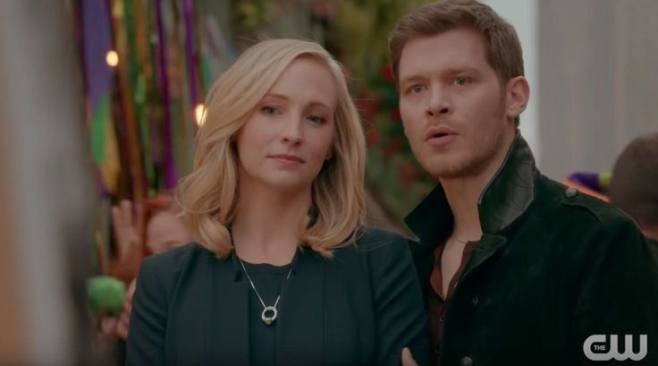 thinkrklaroline's tweet photo. I will never forgive them for deleting this scene https://t.co/yk8gzvgbtn