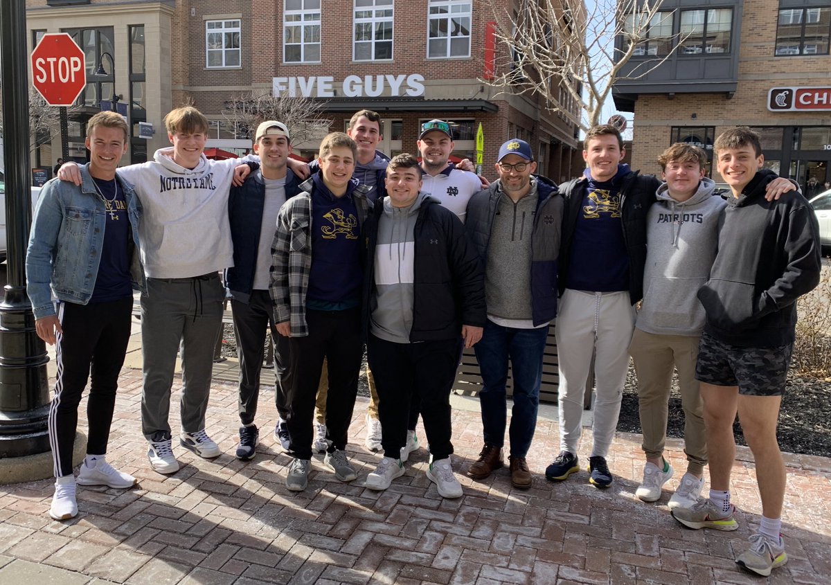 Great having the entire 2023 Specialist unit on campus this weekend! Unit strength bonding with the four new specialists coming in June. 

#ChaosKills☘️