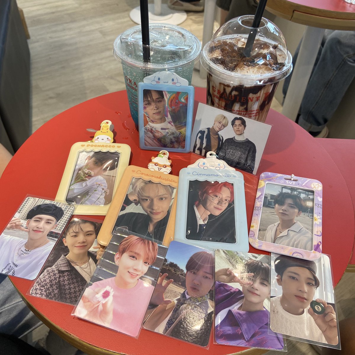ppueng_ory's tweet photo. 🐈‍⬛🎂✨ #TheVernOnlyOne https://t.co/sY5ZYivZDu