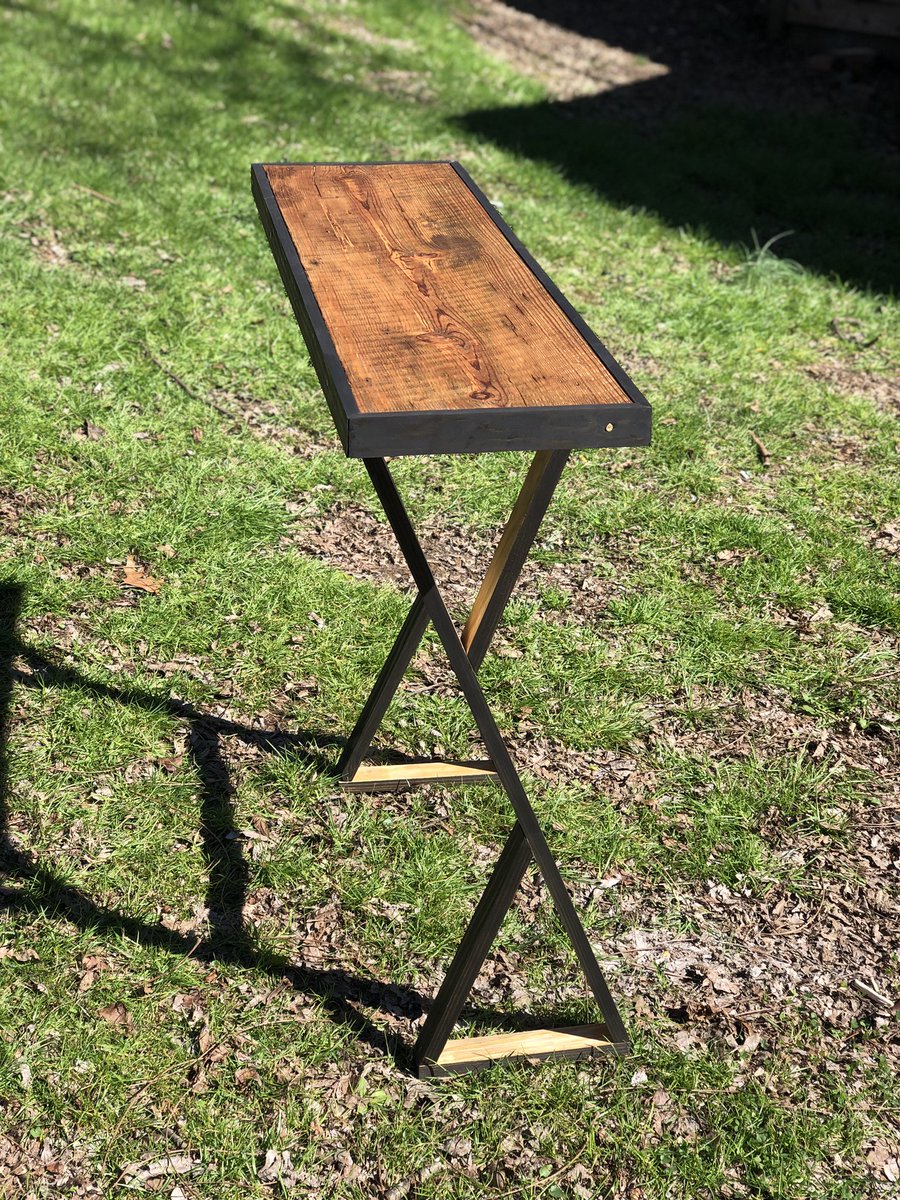 CodiakCreations's tweet image. Pretty in the sun! 🤩🌞 #woodworking #geometric #newtable