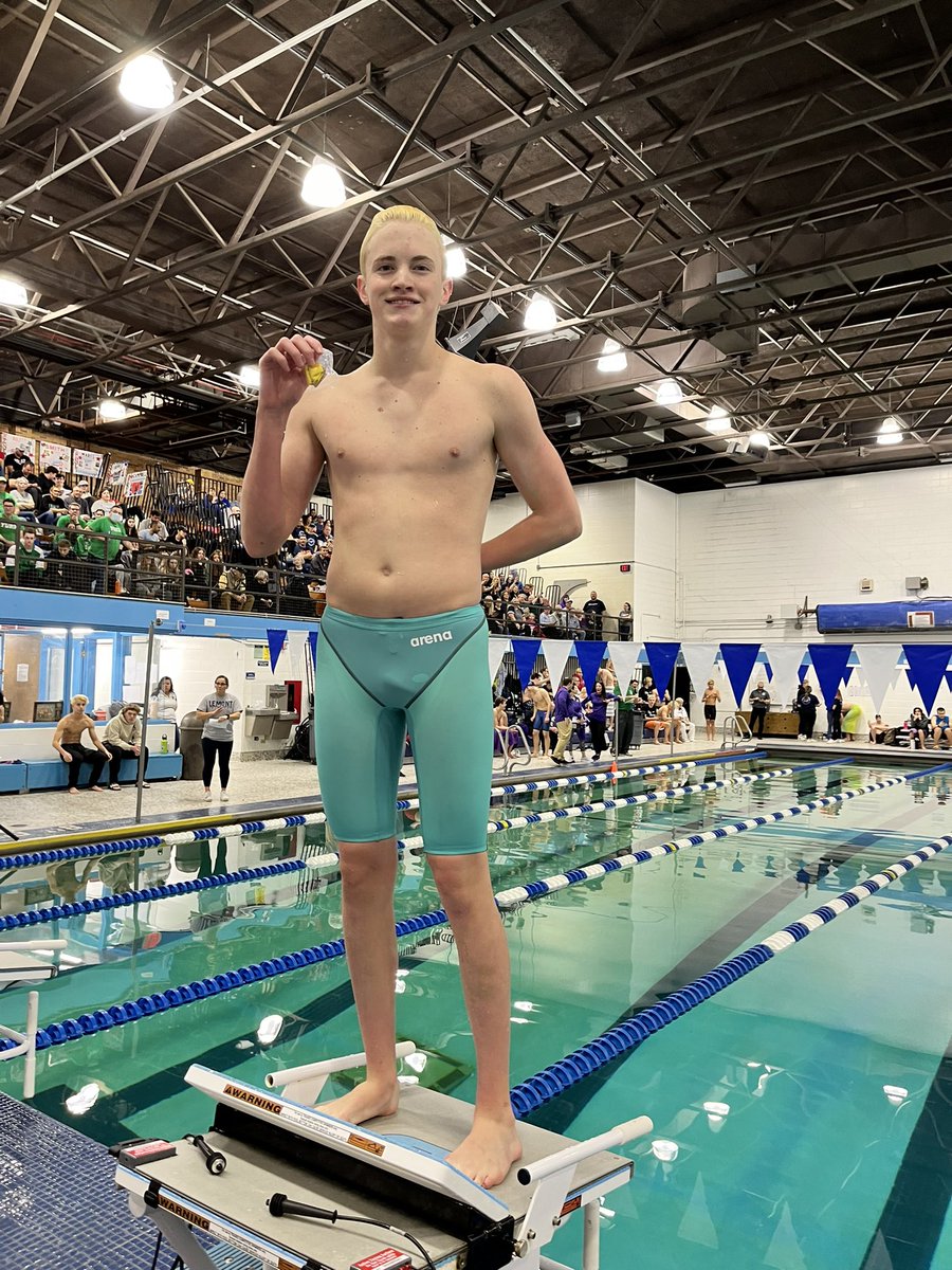 Congrats to Declan Sullivan for going 6th in the 200 free! With a new lifetime best 1:49.11. Congrats to Austin Kirkman for taking 4th with a new lifetime best 1:47.81 🎉🎉