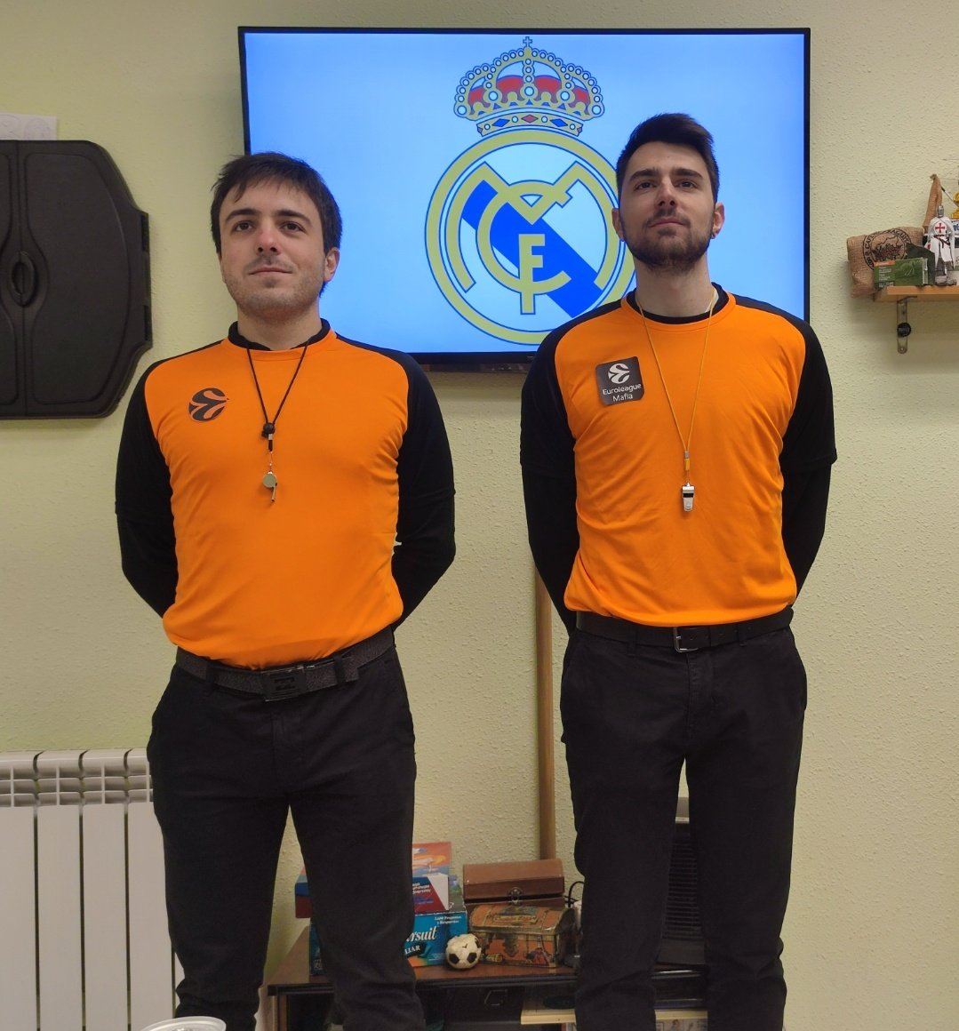 GorkaLaorden's tweet photo. Te arbitran estos triplehijueputas, que harías? https://t.co/wA8nmDbQLV