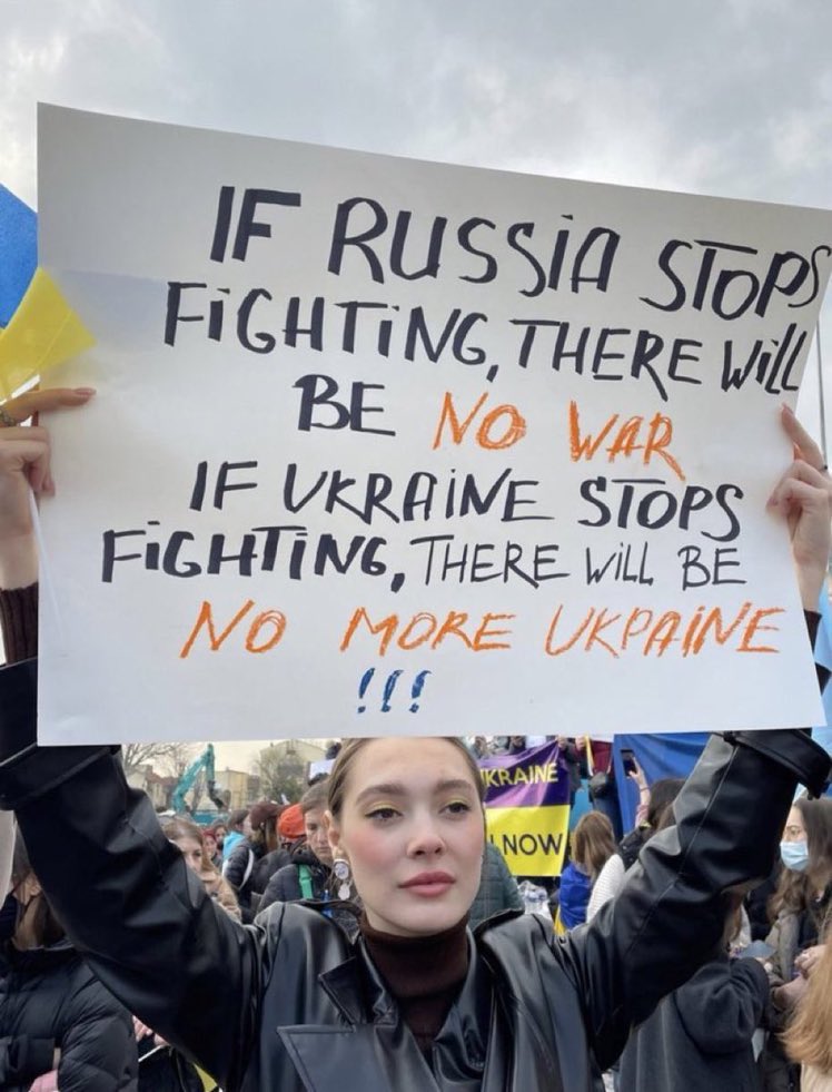 @Unjum_Mirza @STWuk We all want peace.  

But reality is simple: If #Russia stops fighting, there will be no war. If #Ukraine stops fighting, there will be no more Ukraine.
