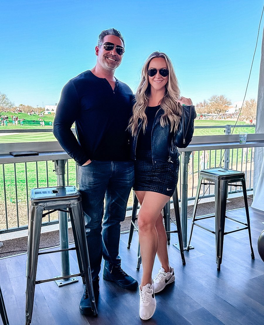 MeaganRadigan's tweet photo. Year round golf, car auctions, Super Bowl and gearing up for Spring Training… what’s not to love about living in Arizona?? ⛳️🏈⚾️🌵
#RealEstate #Arizona #Scottsdale #SuperBowl #SpringTraining2023 #WMO #Golf #Baseball #Cars https://t.co/f7fWPJbfnq