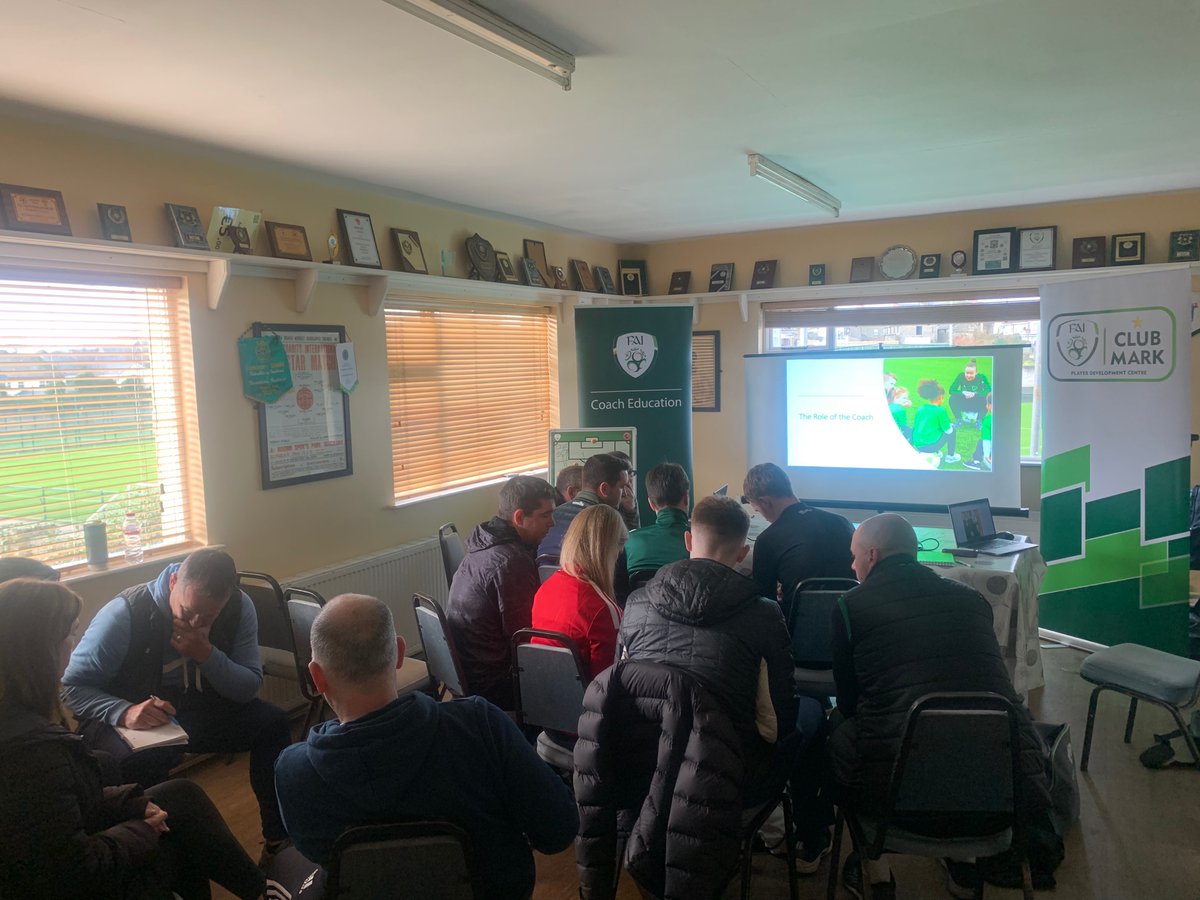 Shanepbarr's tweet photo. Really enjoyable day delivering @FAICoachEd PDP1 course at Maginn Park Buncrana today ⚽️ Well done to all participants who completed the course 👏 https://t.co/TVvjUlVL4A