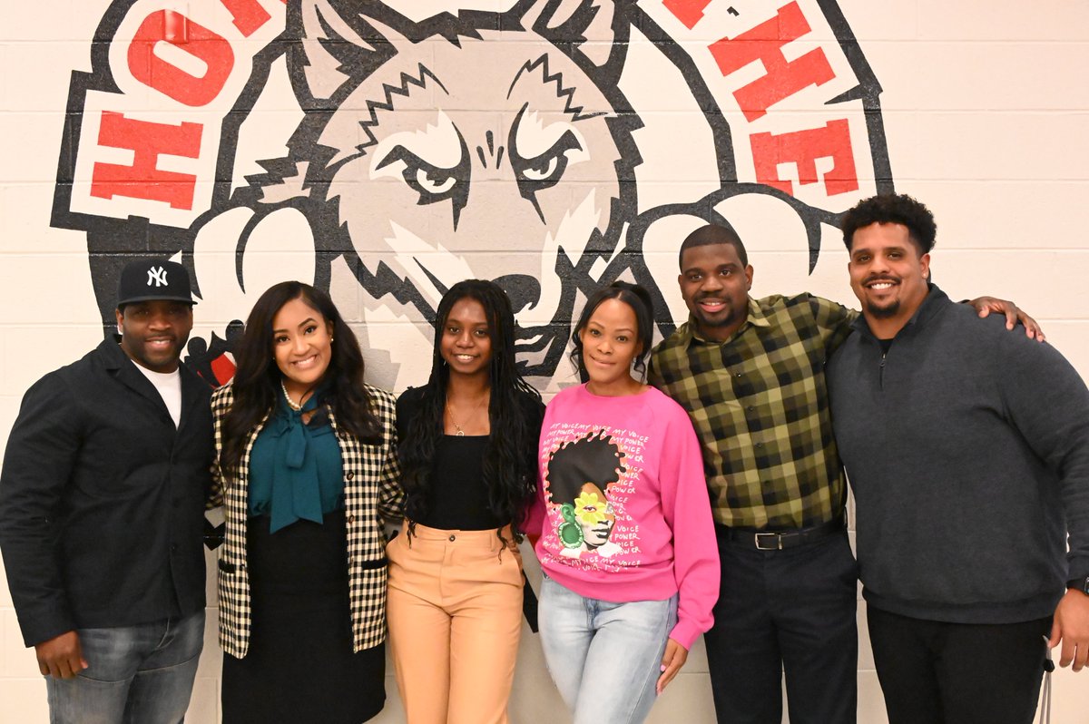 District 219 tweet media