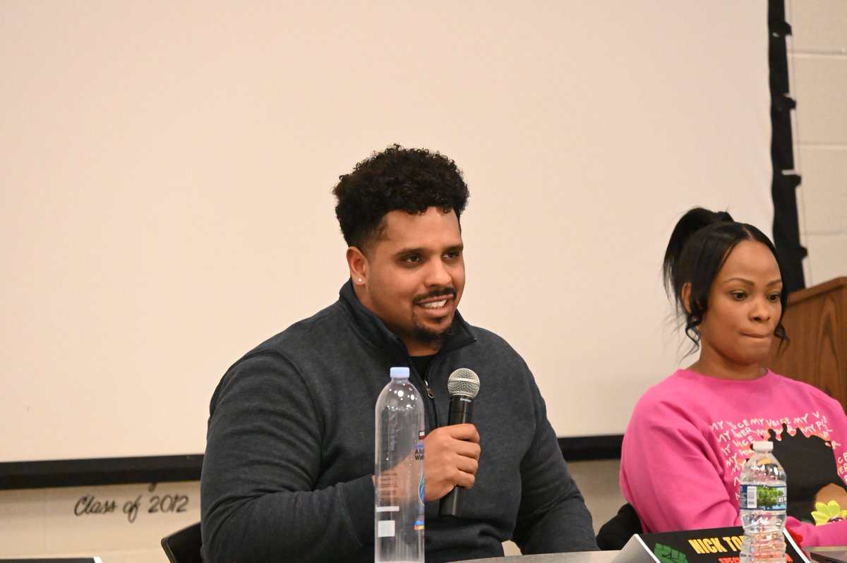 District 219 tweet media