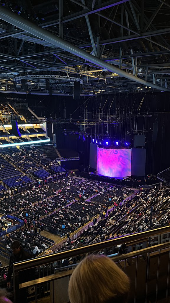 Hayley Nicholson ✨ tweet media