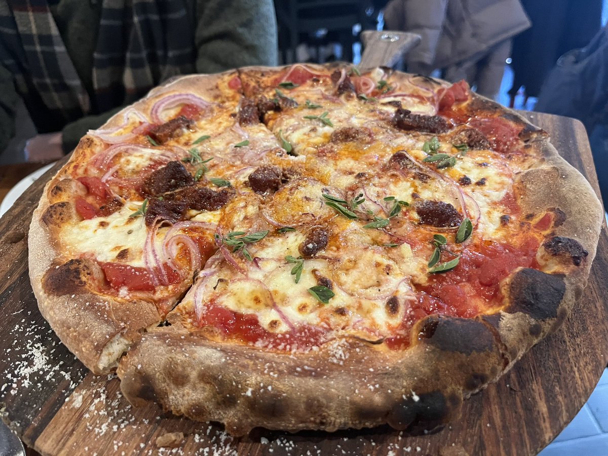 acherry13's tweet image. The Salty Pig is one of my favorite #Boston eateries. 

#weekendsaway #lunch