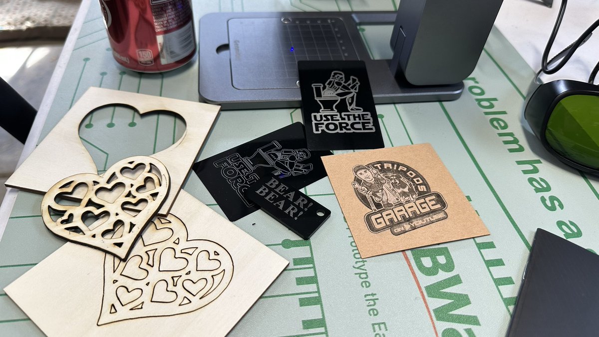 tripodsgarage's tweet photo. This little laser is a lot of fun!  Love the auto focus, and that it folds. Super easy to use, just wish it was @LightBurnLaser compatible 😞  Had to order some engraving 💩 from Amazon.  Didn’t realize that I am almost out of materials 😂.  
@Sain_Smart #genmitsu #laserengraver https://t.co/c364bgWySh