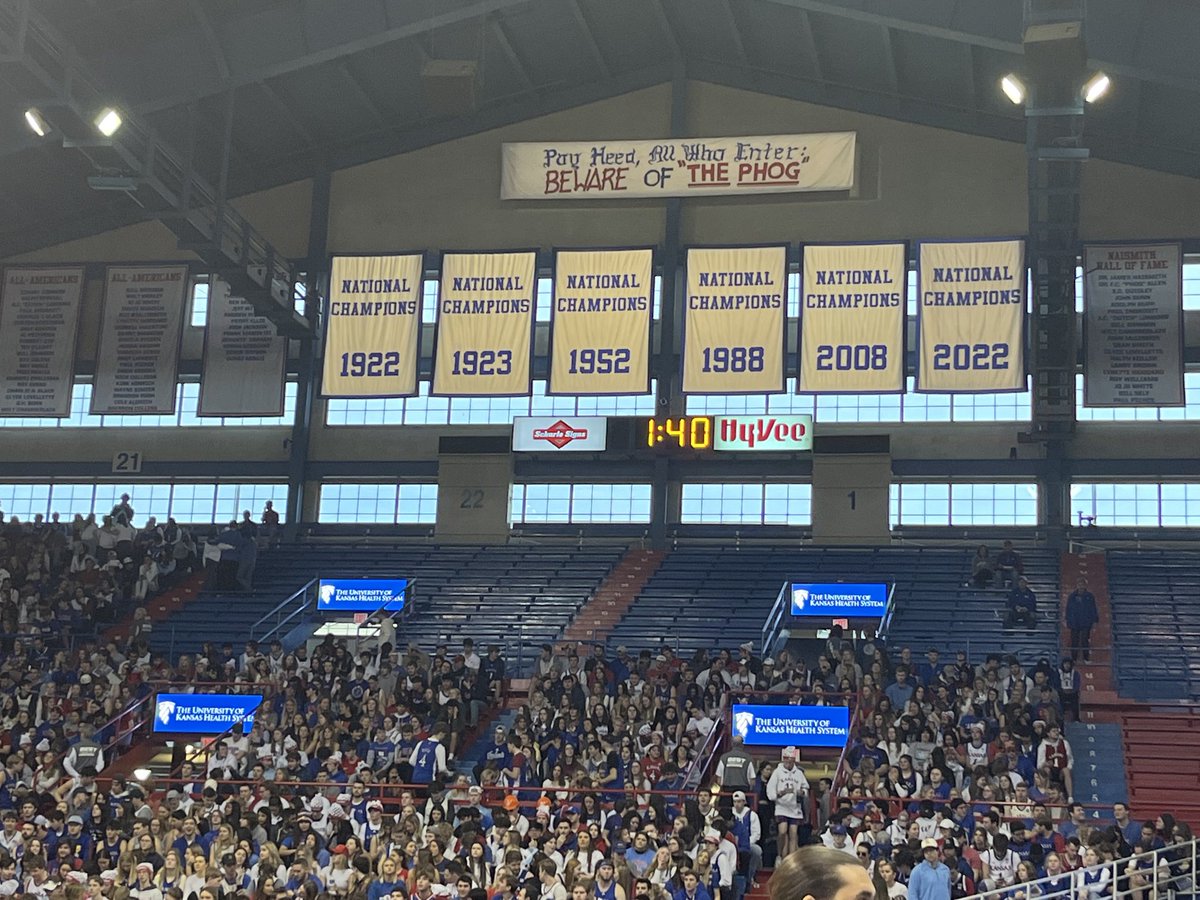 ⁦<a href="/BaylorMBB/">Baylor Men’s Basketball</a>⁩ ⁦<a href="/KUHoops/">Kansas Men’s Basketball</a>⁩ 4:00 ET.