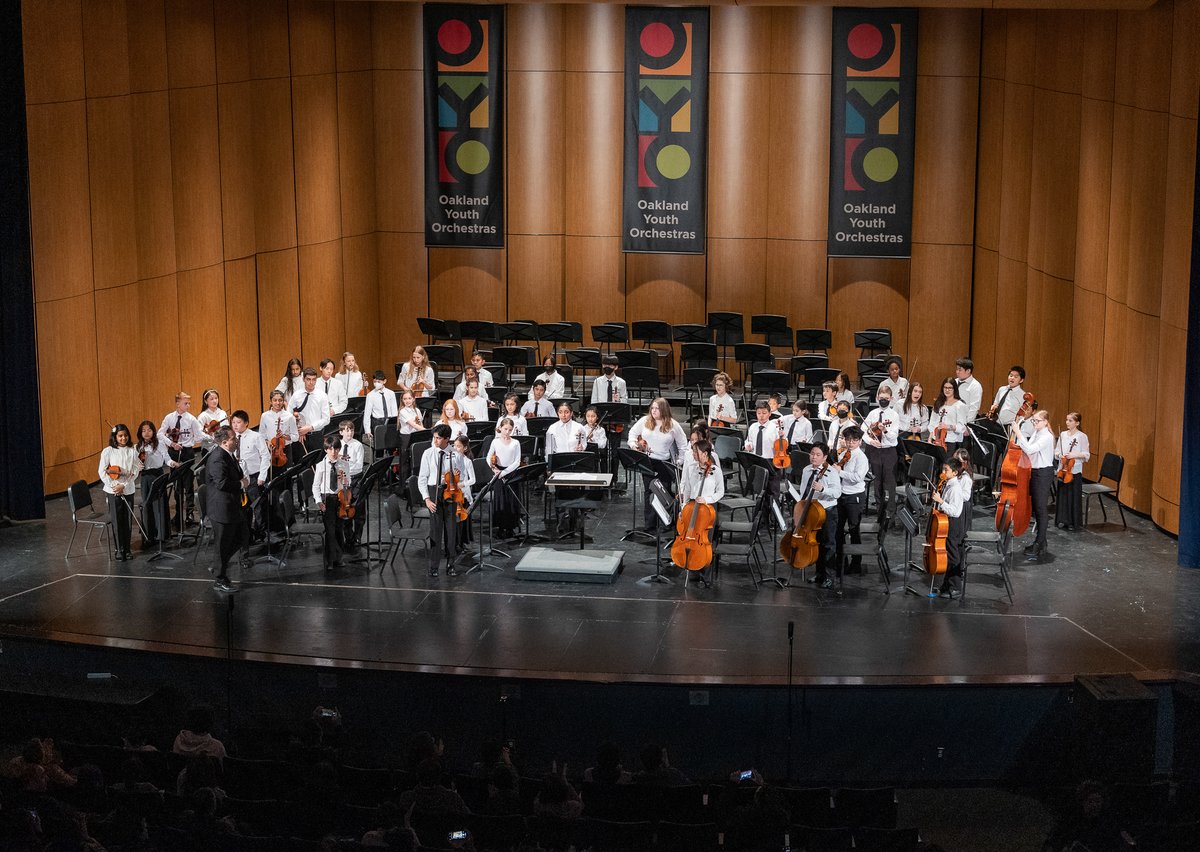 OYO_Michigan's tweet photo. Some of our favorite moments from studio string orchestra at our winter concert! Studio string is comprised of advanced beginner string musicians, generally ranging grades 2 through 7 or Suzuki books 2 through 4. https://t.co/jxkYYRSGCE
