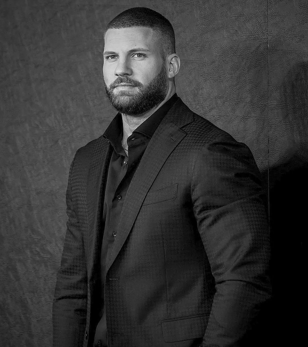 Florian Big Nasty Munteanu tweet media